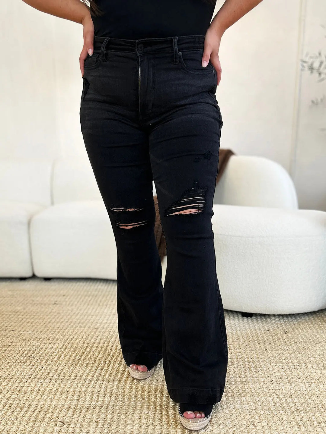 Judy Blue - Full Size High Waist - Distressed Flare Jeans - Pfresh