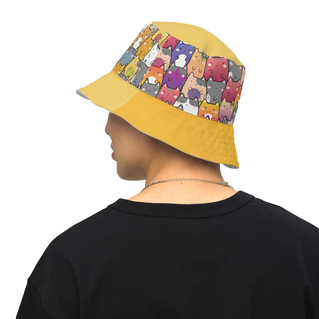 "Mixed Cats" - reversible Bucket Hat - Pfresh