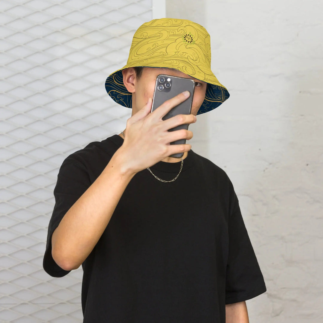 "Ocean One" - Golden Waves - reversible Bucket Hat - Pfresh