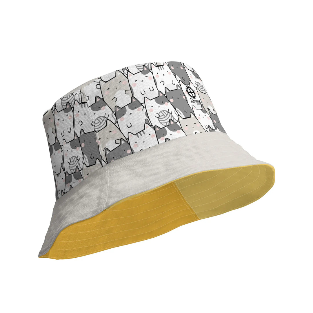 "Mixed Cats" - reversible Bucket Hat - Pfresh