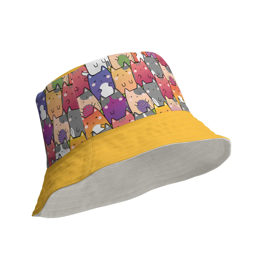 "Radiant Cats" - reversible Bucket Hat - Pfresh