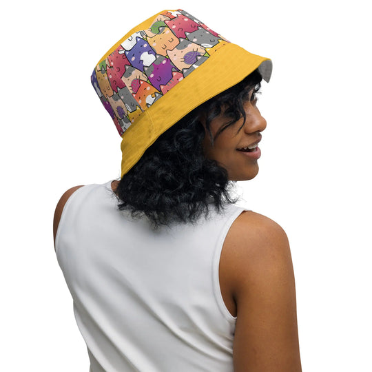 "Radiant Cats" - reversible Bucket Hat - Pfresh