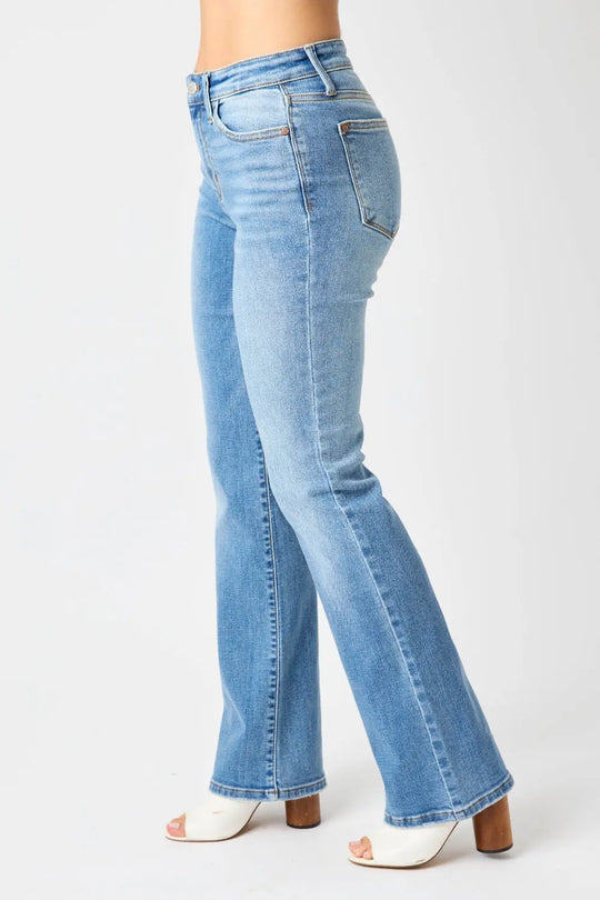 Judy Blue - Full Size Mid-Rise Waist Straight Jeans - Pfresh